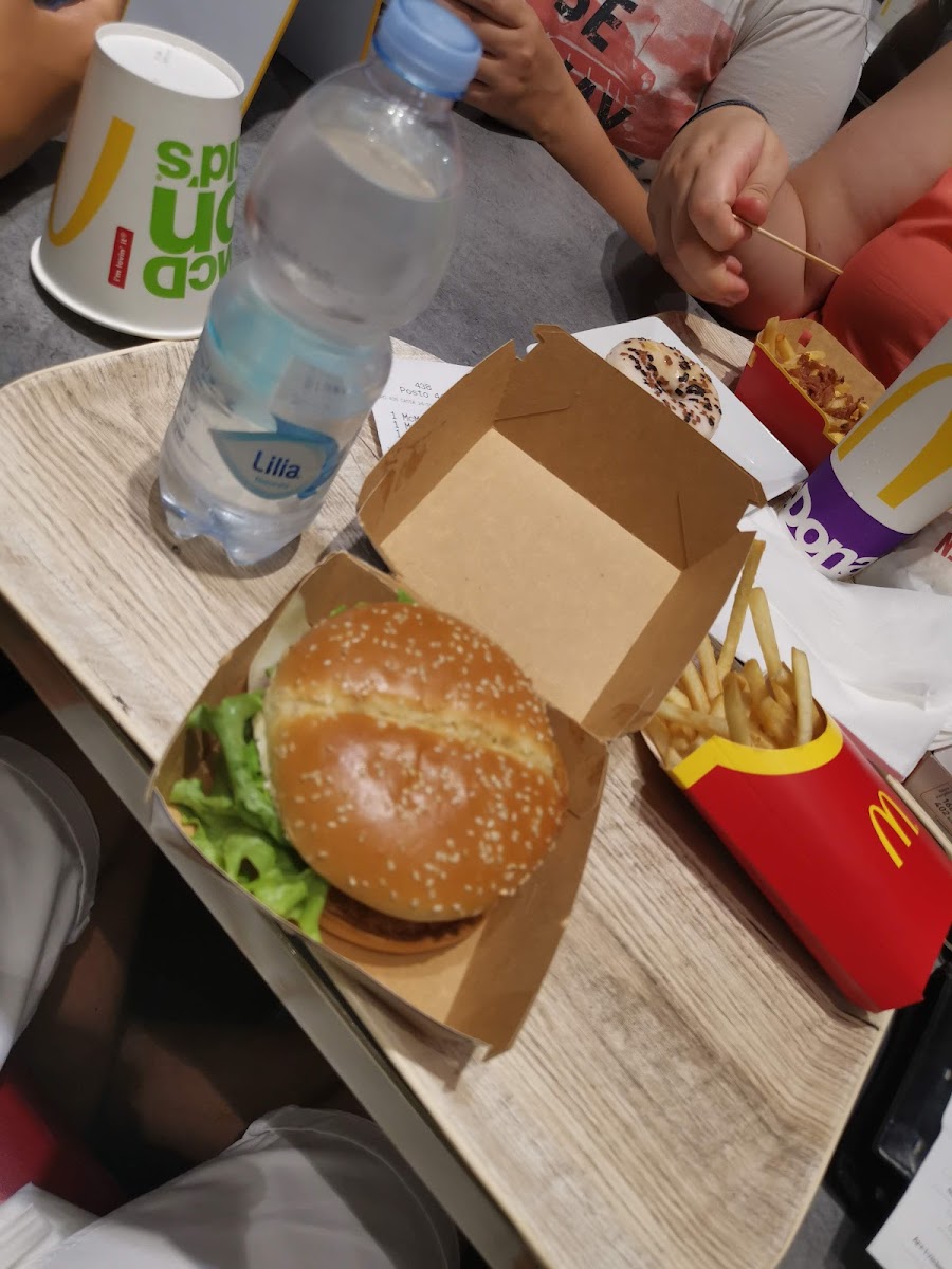 McDonald's Photo 10