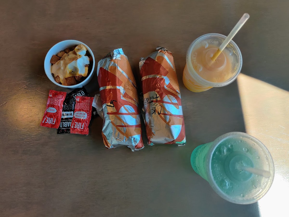Taco Bell Photo 8