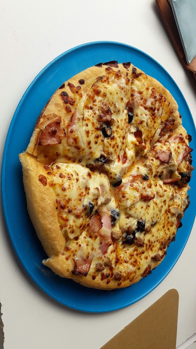 Domino's Pizza Photo 7