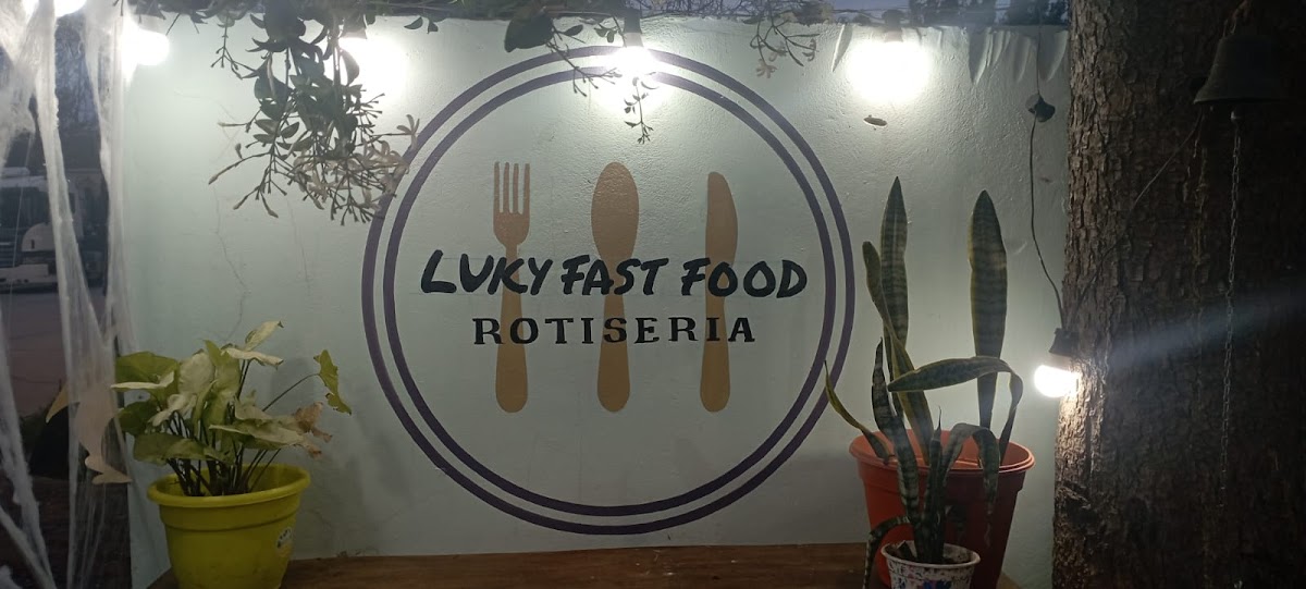 Luky fast food Photo 2