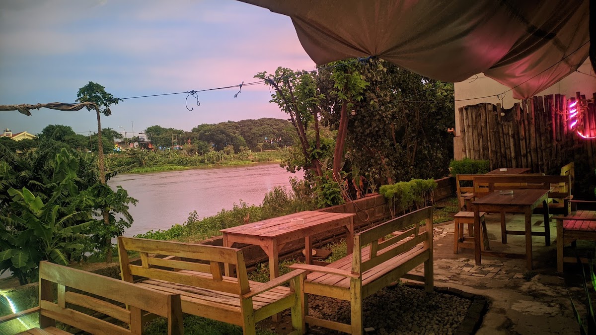 Kedai SANTAI