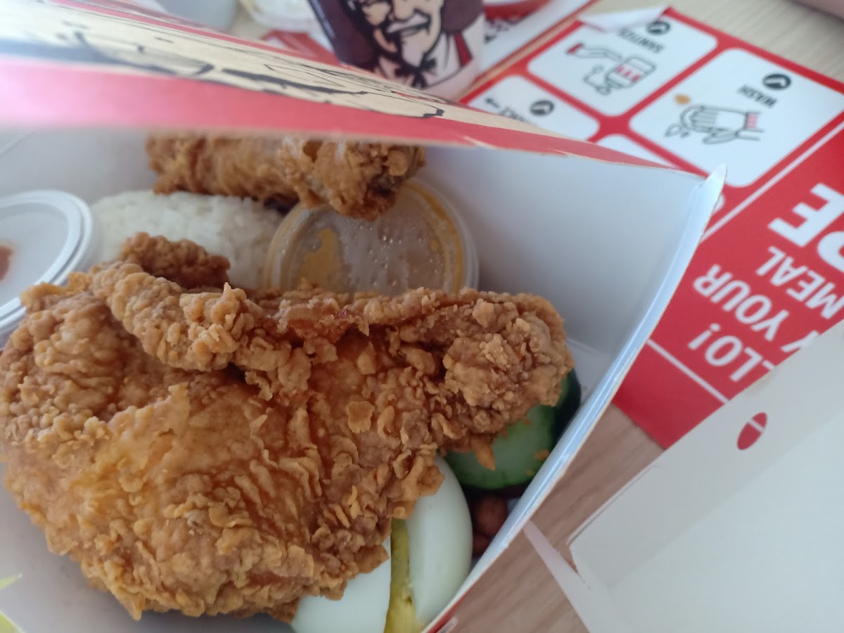 KFC Photo 8
