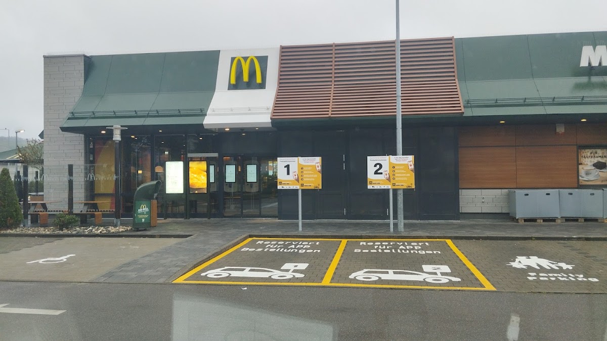 McDonald's Photo 4