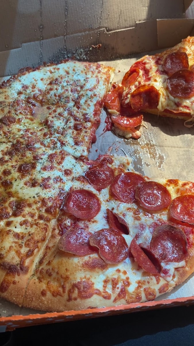 Little Caesars Pizza Photo 2