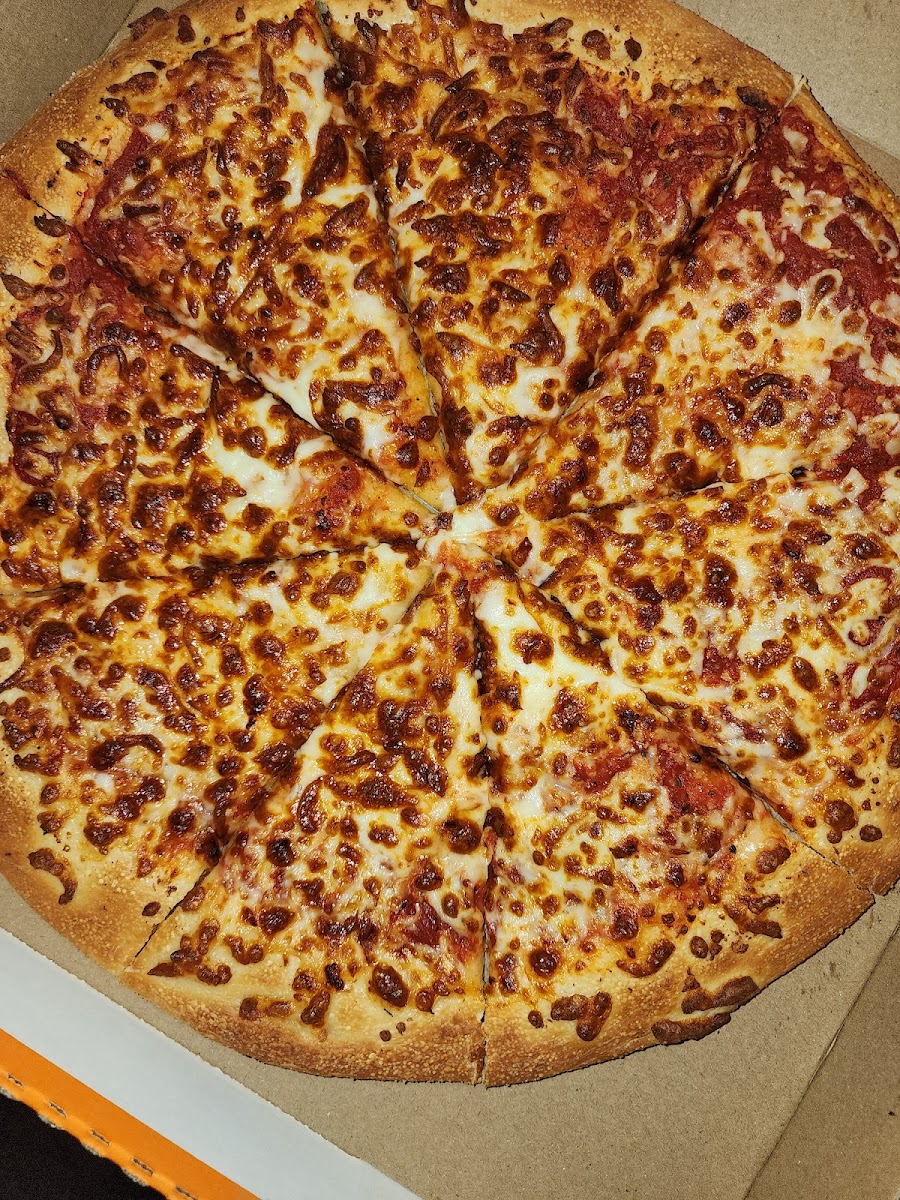 Little Caesars Pizza Photo 4