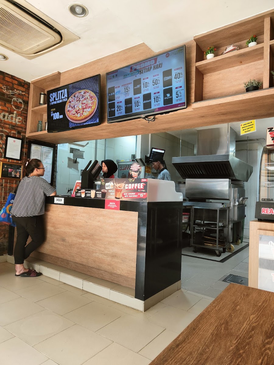 Pizza Hut Delivery - PHD Indonesia Photo 4