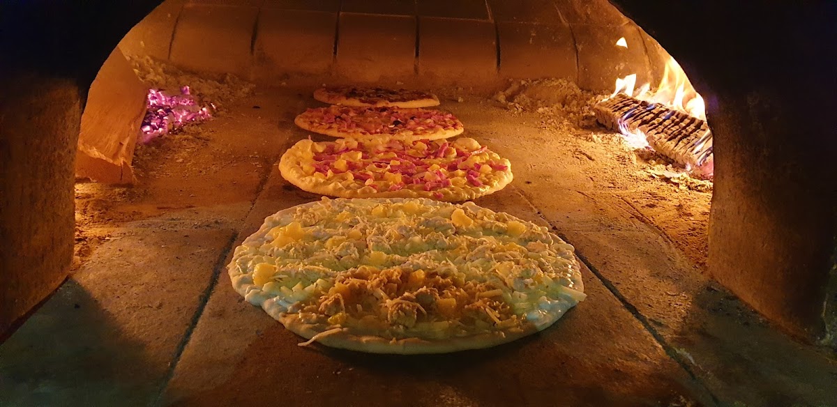 Presto Pizza Photo 2