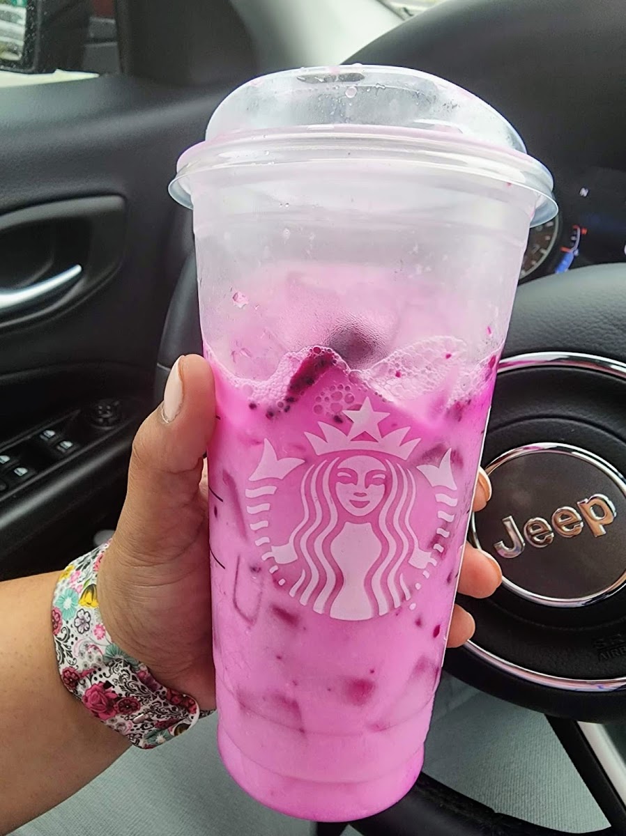 Starbucks Photo 5