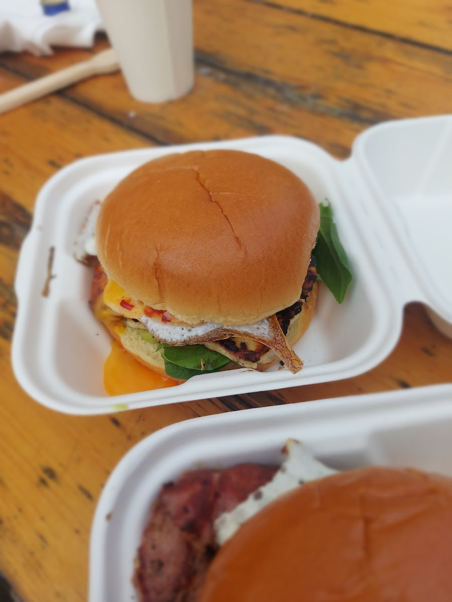 Feed Photo 8