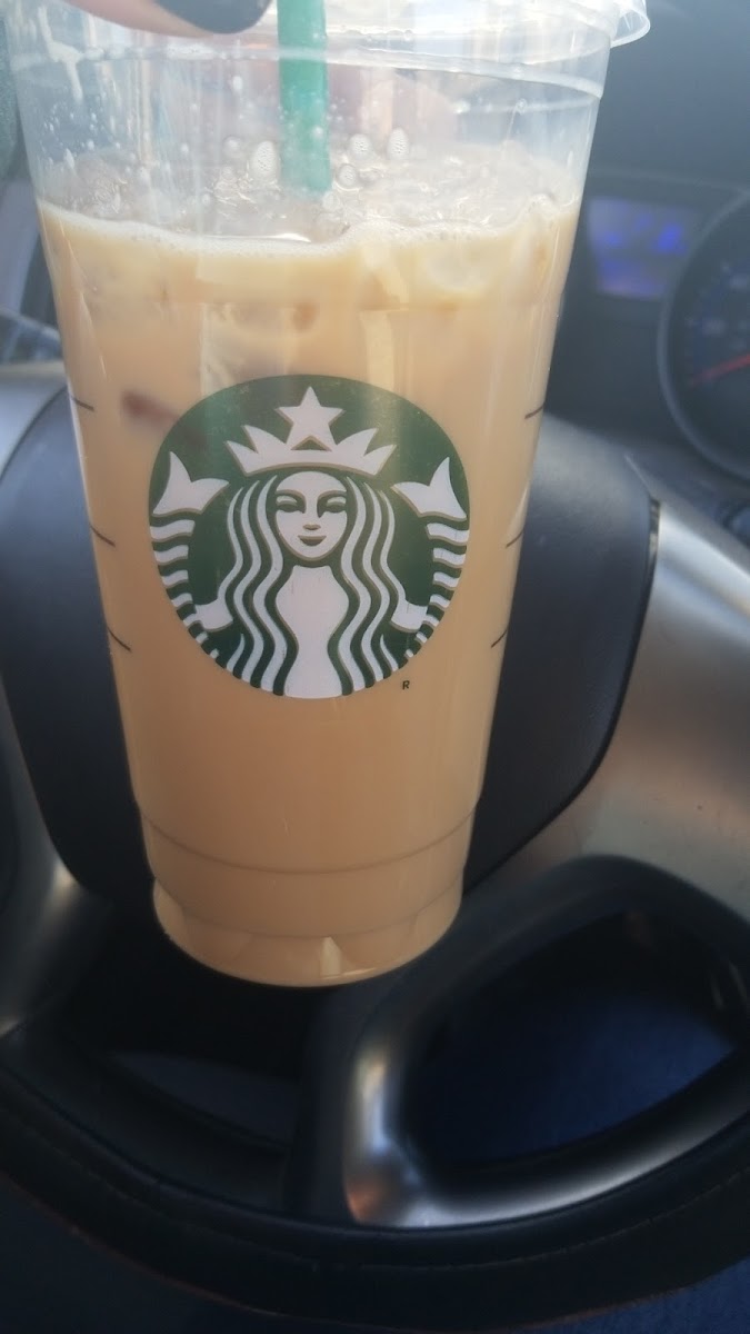 Starbucks Photo 5