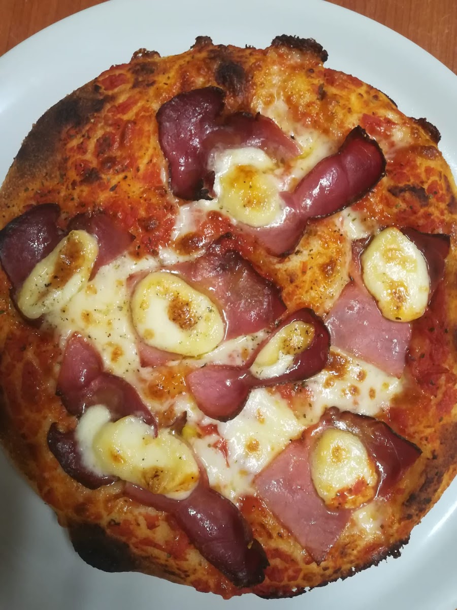 Roger Pizza Photo 9