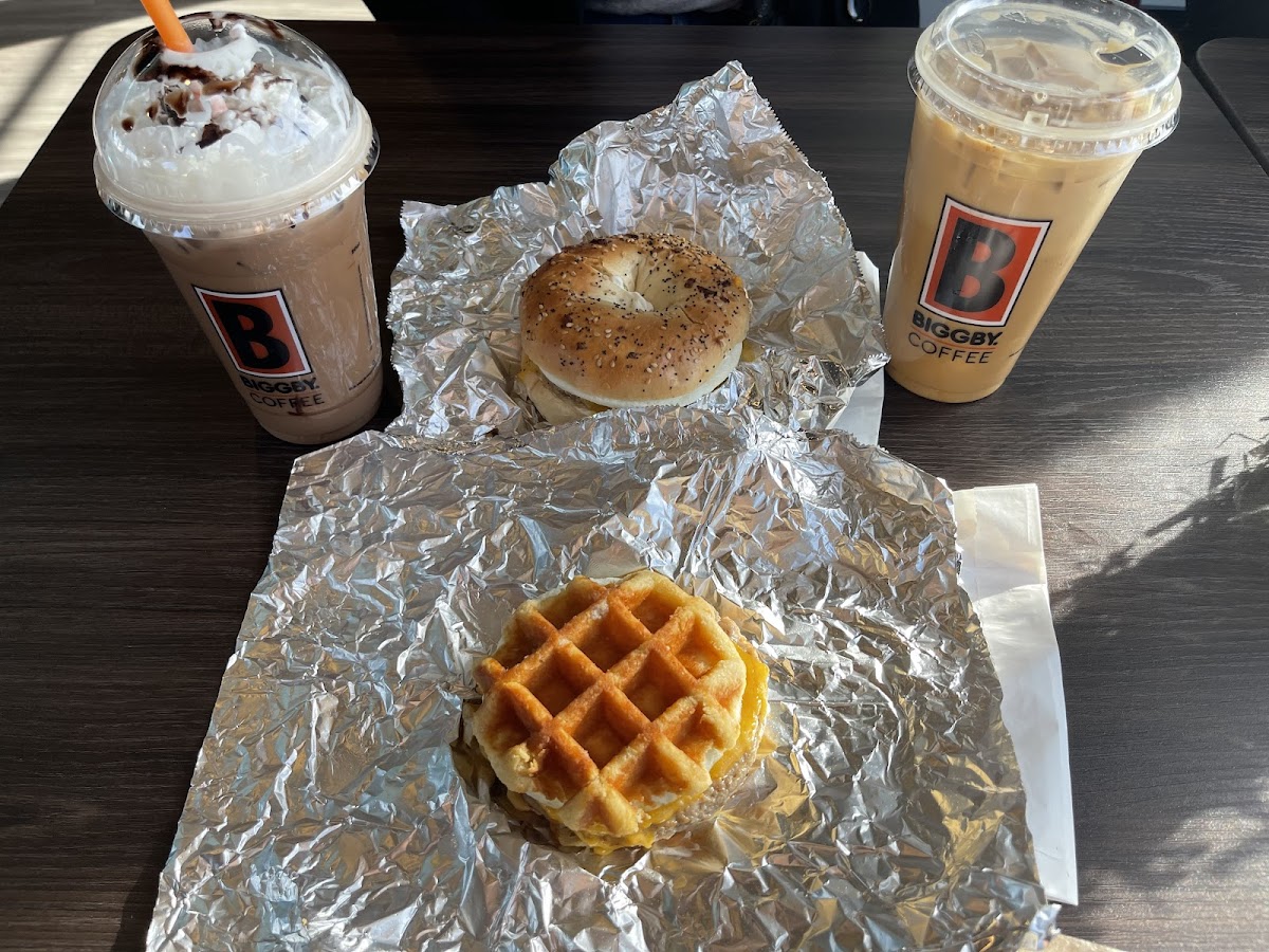 BIGGBY COFFEE Photo 3
