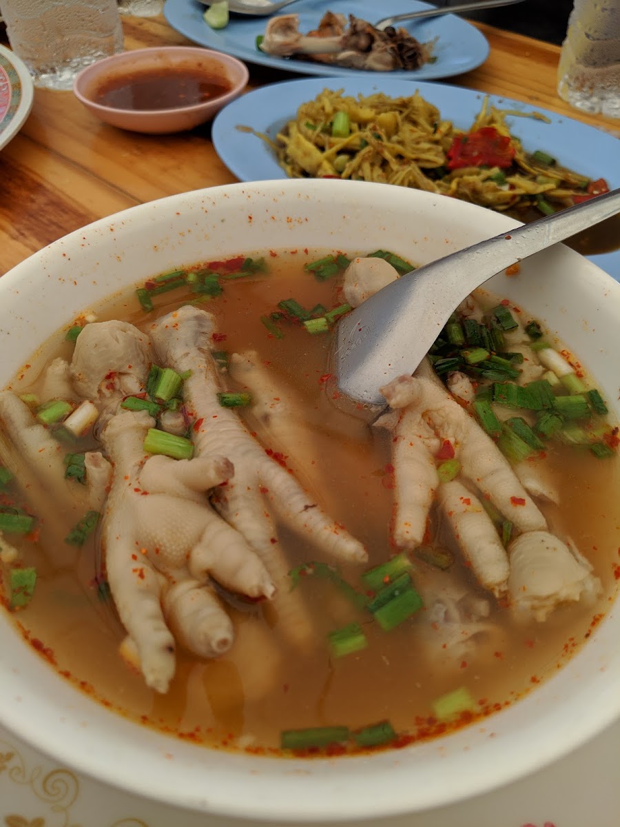 หมูทอดจับกัง อ่อนนุช 31/1 Photo 7