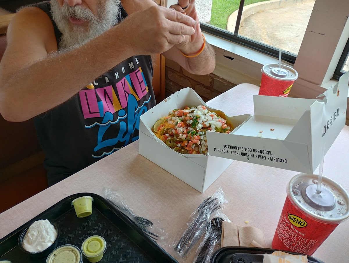 Taco Bueno Photo 9