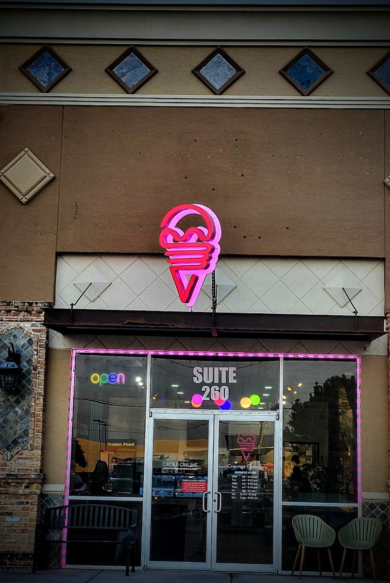 Cravings Creamery