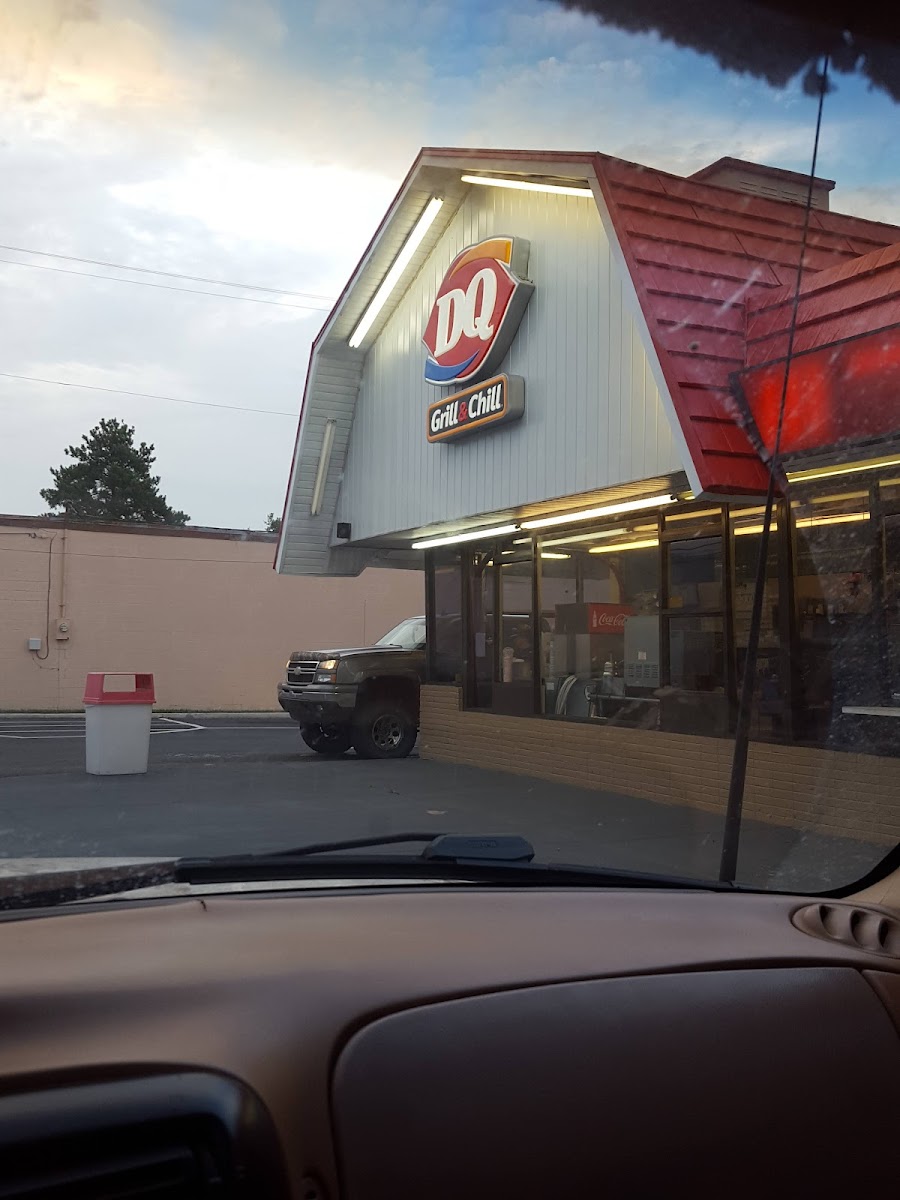 Dairy Queen Grill & Chill