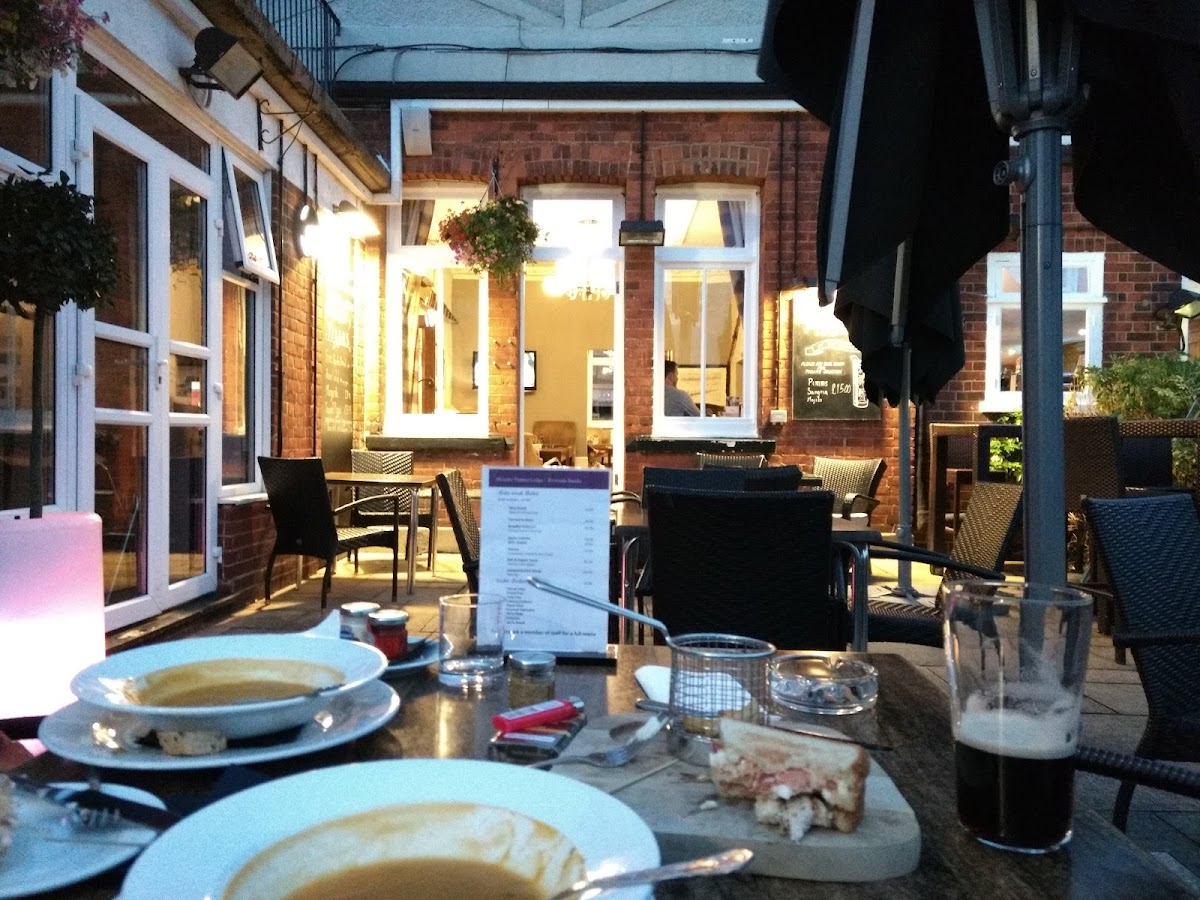 RIVERSIDE RESTAURANT Photo 8