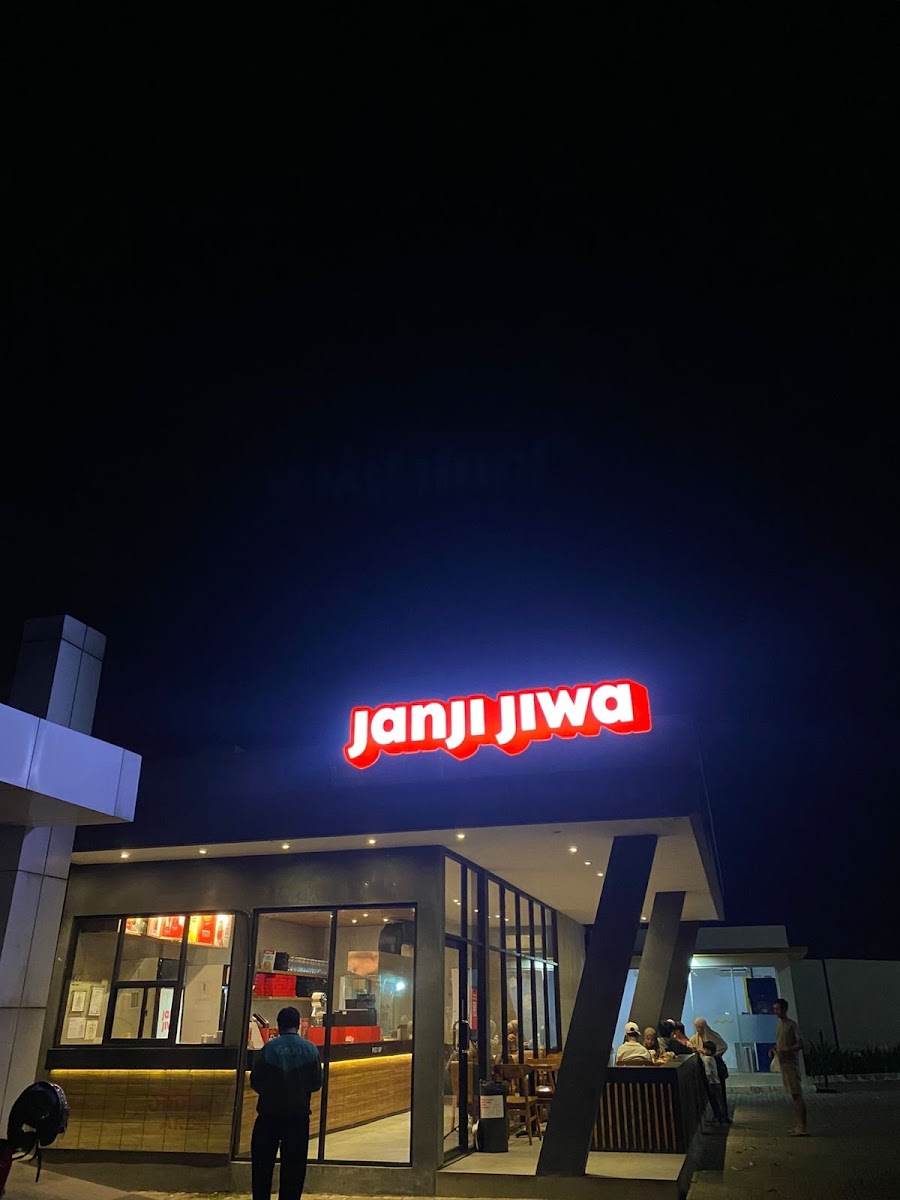 Kopi Janji Jiwa & Jiwa Toast Summarecon Emerald Karawang Photo 1