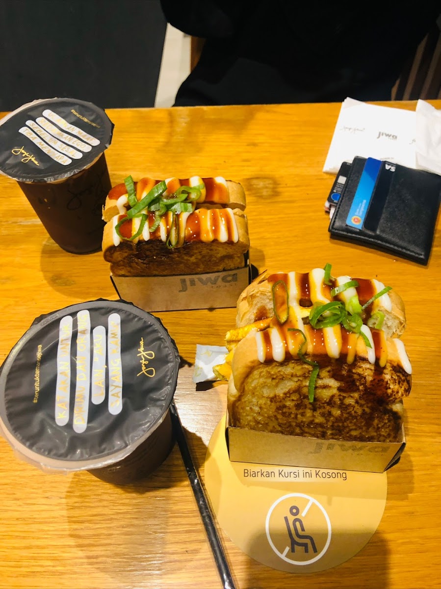 Kopi Janji Jiwa & Jiwa Toast Summarecon Emerald Karawang Photo 9