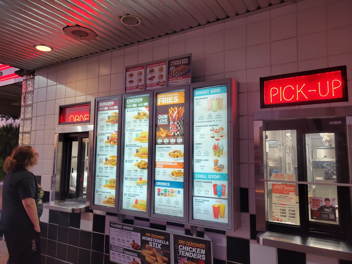 Checkers Photo Menu 6