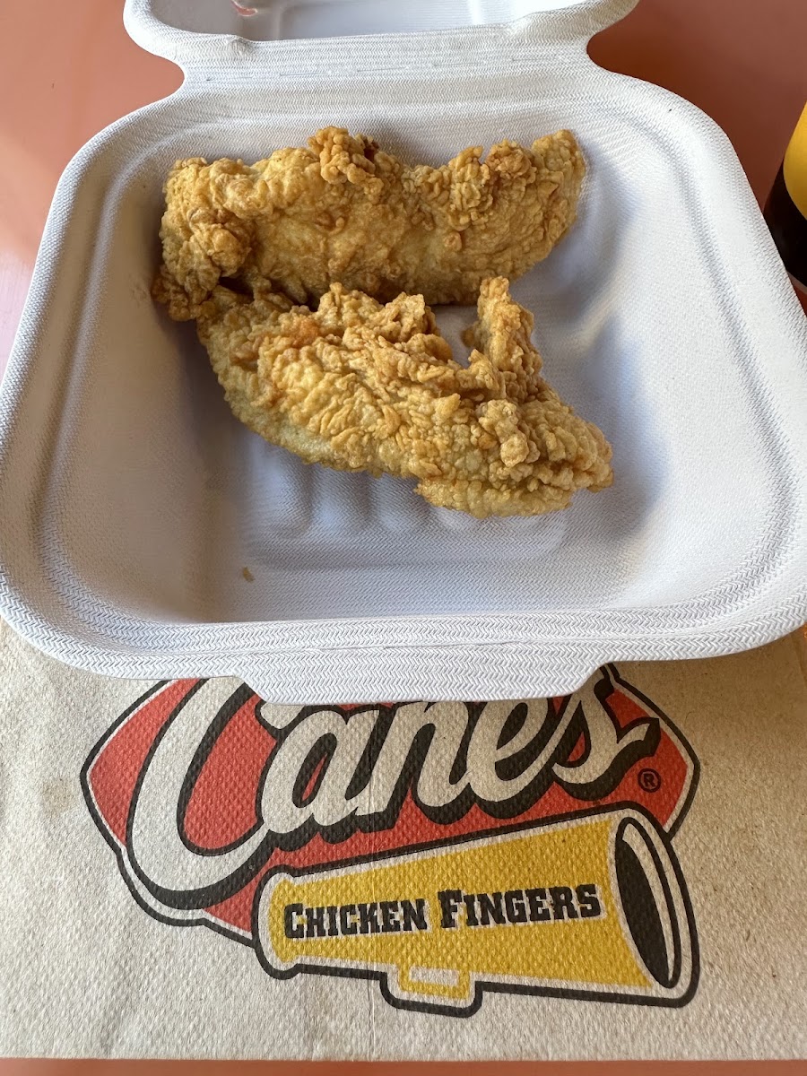 Raising Cane's Chicken Fingers Photo 5