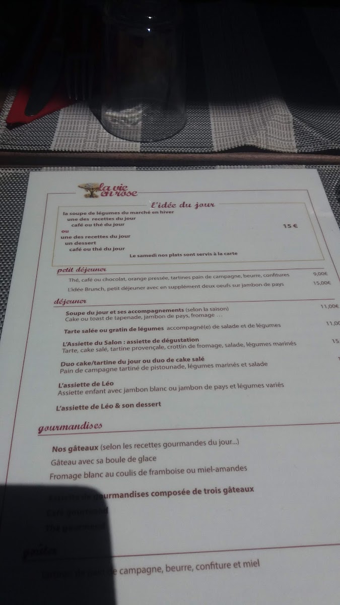 La Vie en Rose Photo Menu 3