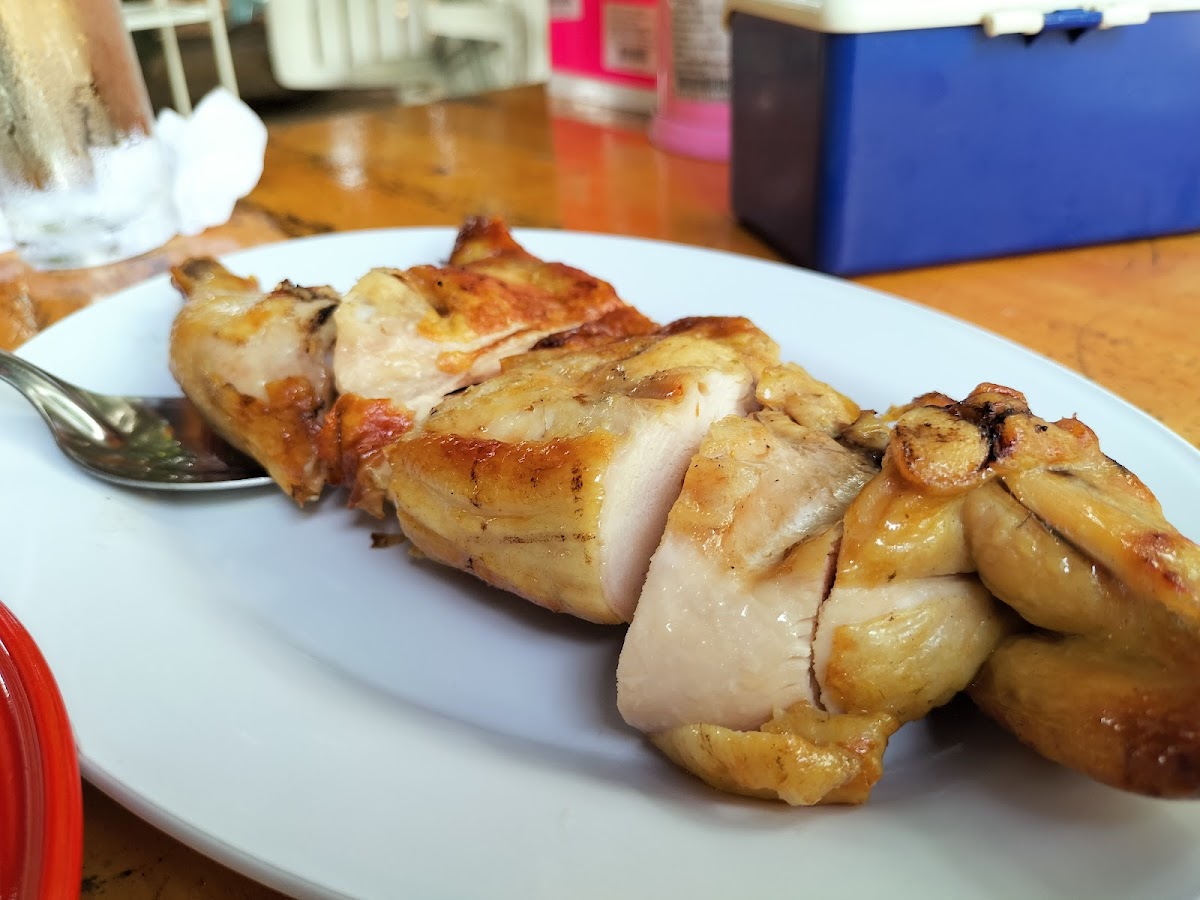 ไก่ย่างยางตลาดสาขา2พัทยา Photo 5