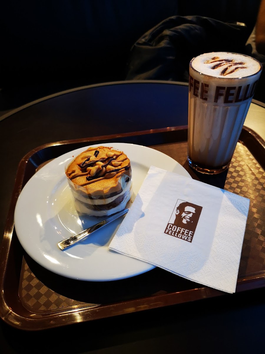 Coffee Fellows - Kaffee, Bagels, Frühstück Photo 7
