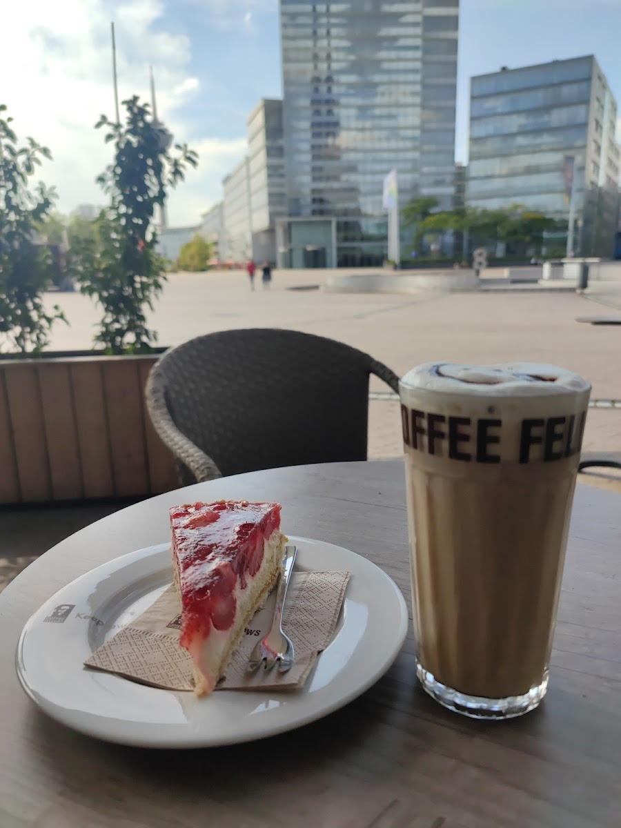Coffee Fellows - Kaffee, Bagels, Frühstück Photo 8