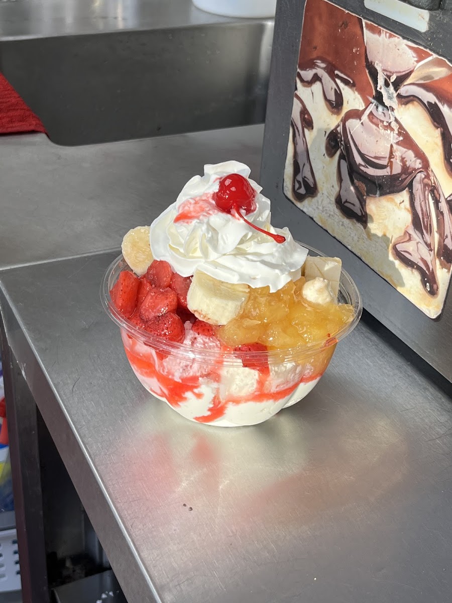 Bruster's Real Ice Cream Photo 5