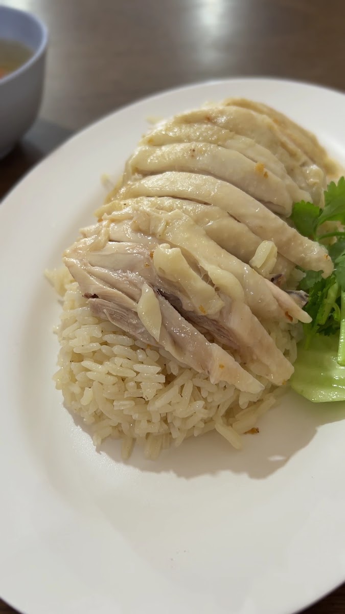 ร้านข้าวมันไก่เนรมิต ภูธร8 Photo 2