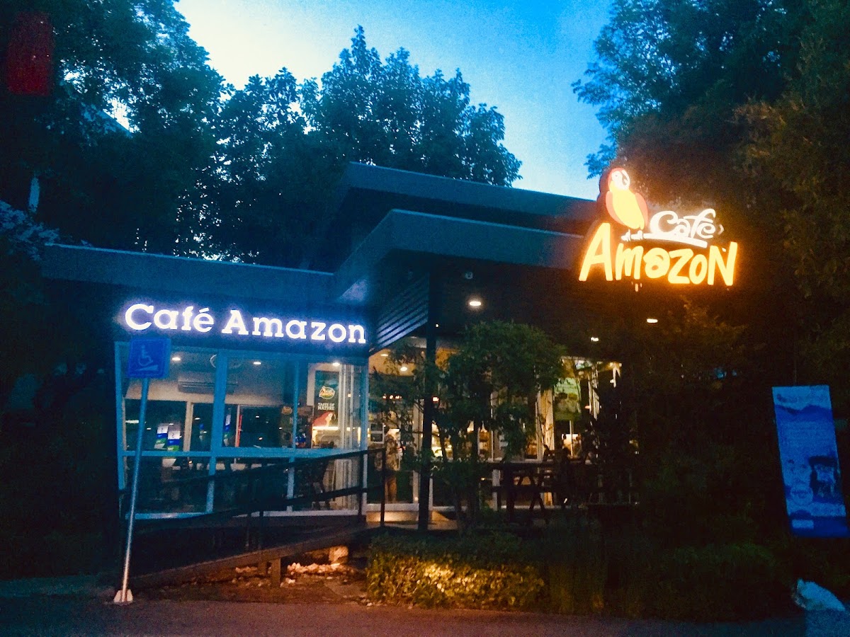 Café Amazon Photo 3