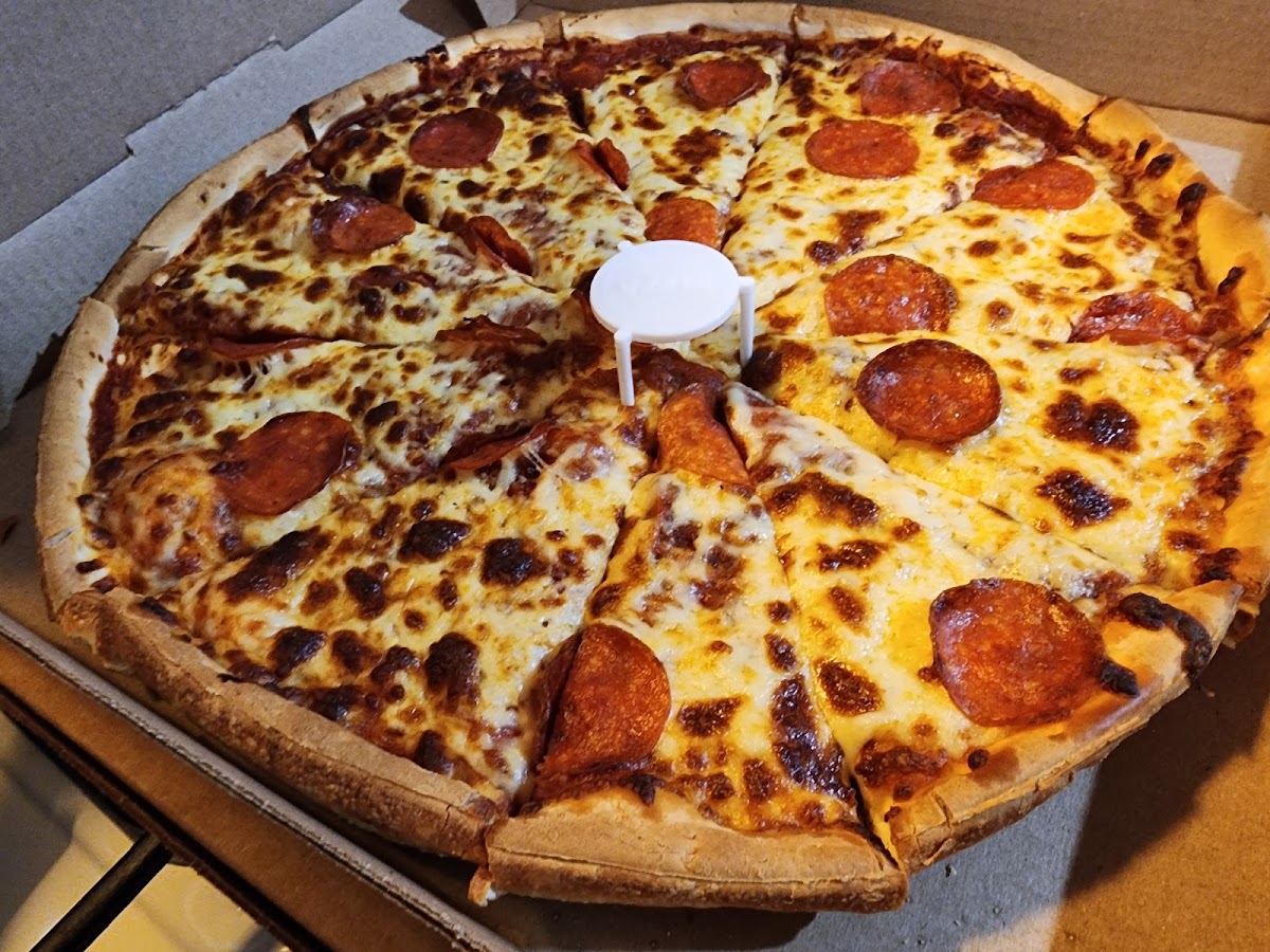 Gambino's Pizza Photo 8