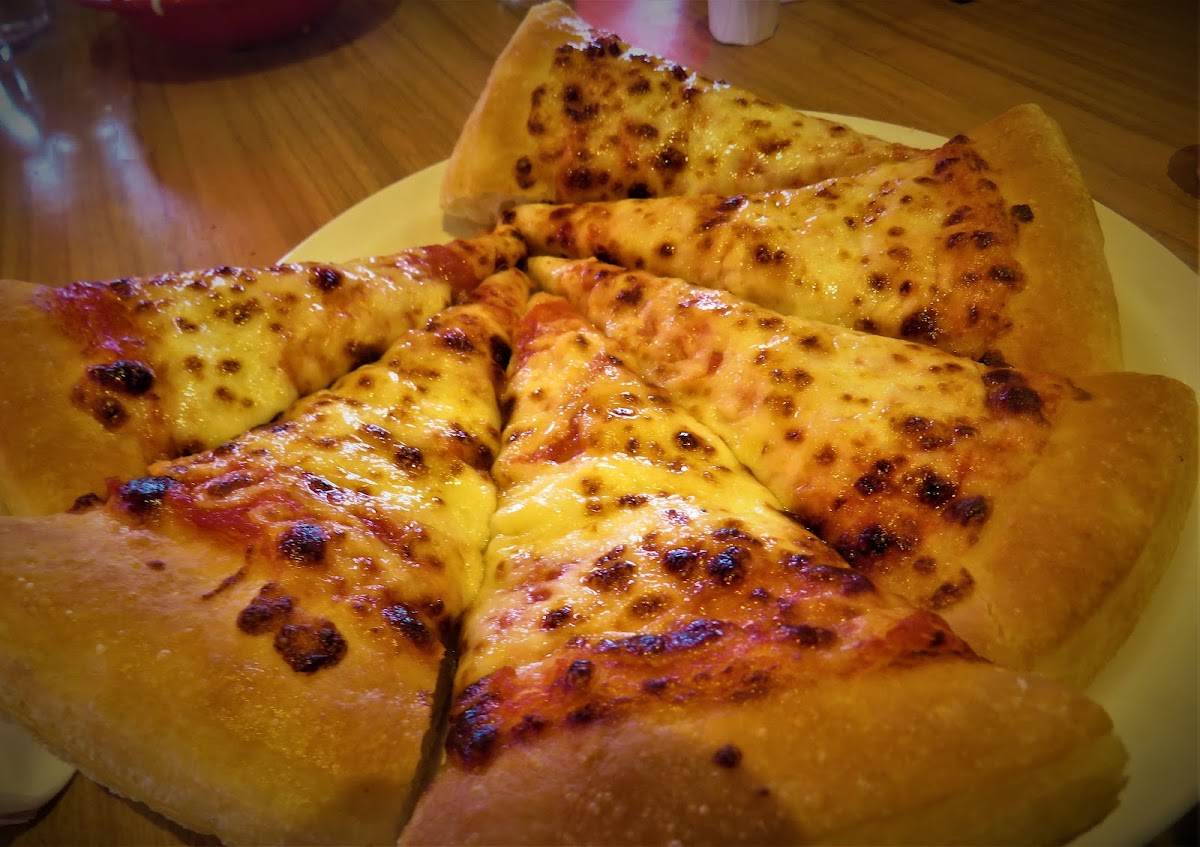 Pizza Hut Photo 6