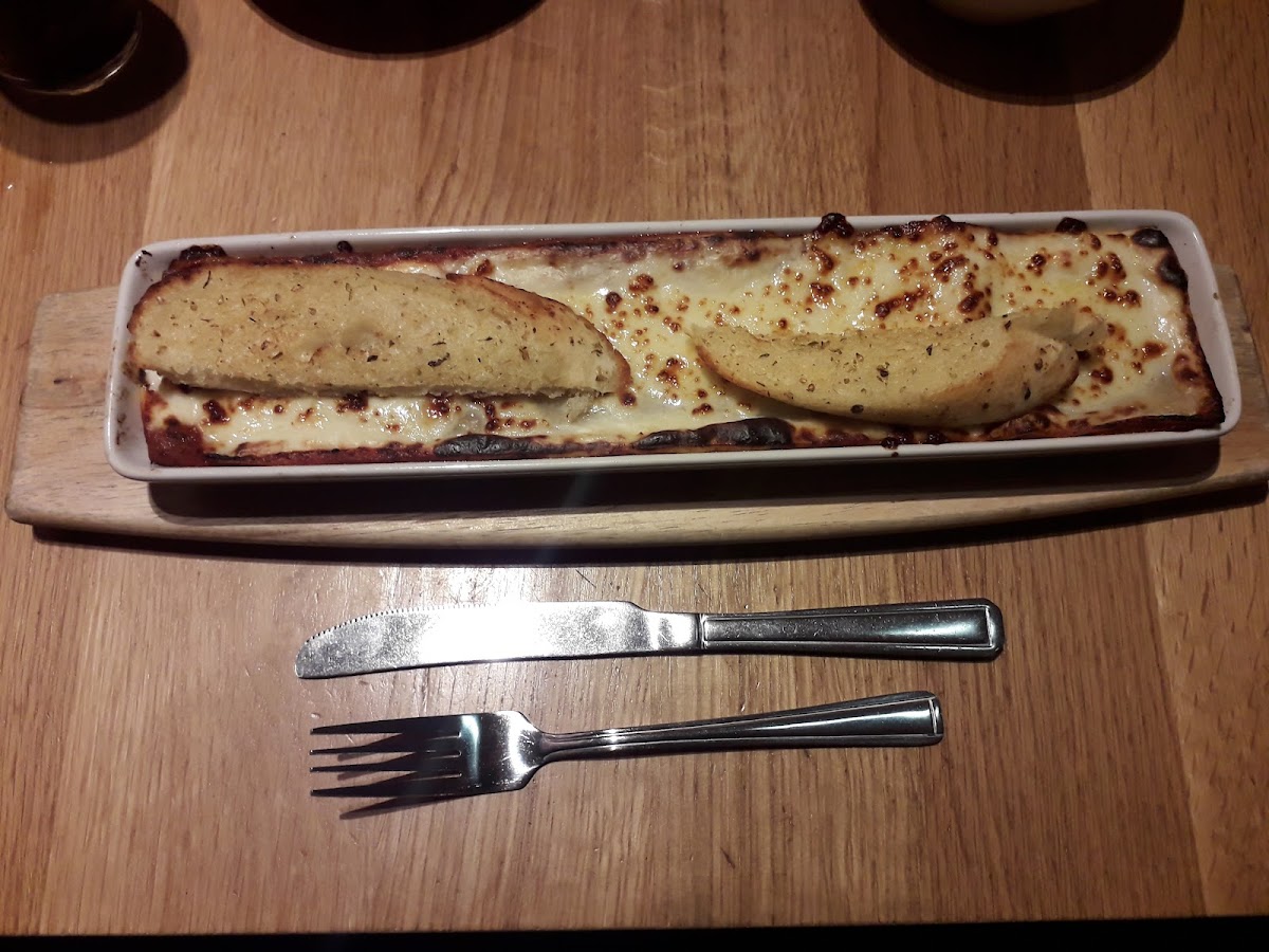 Pizza Hut Photo 7