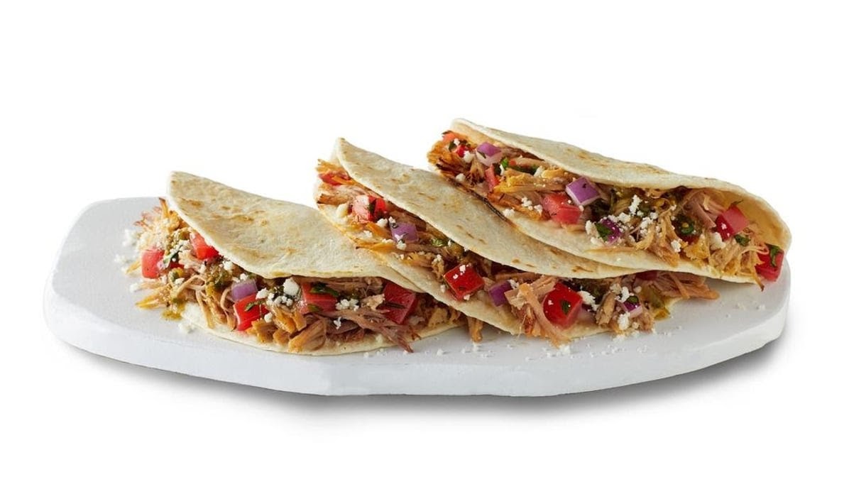 QDOBA Mexican Eats Photo 3