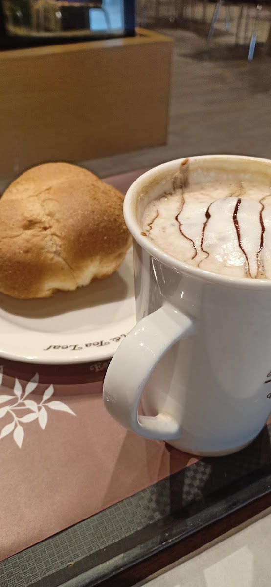 The Coffee Bean & Tea Leaf Photo 7