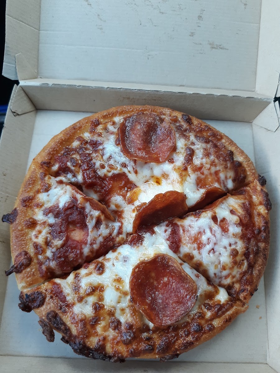 Pizza Hut Photo 6