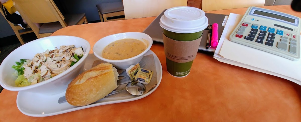 Panera Bread Photo 4