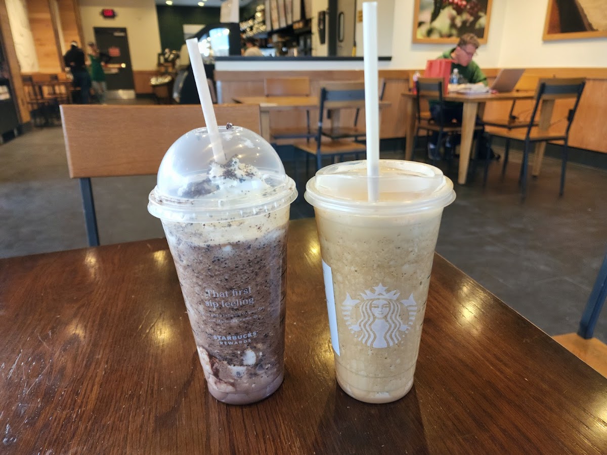 Starbucks Photo 5