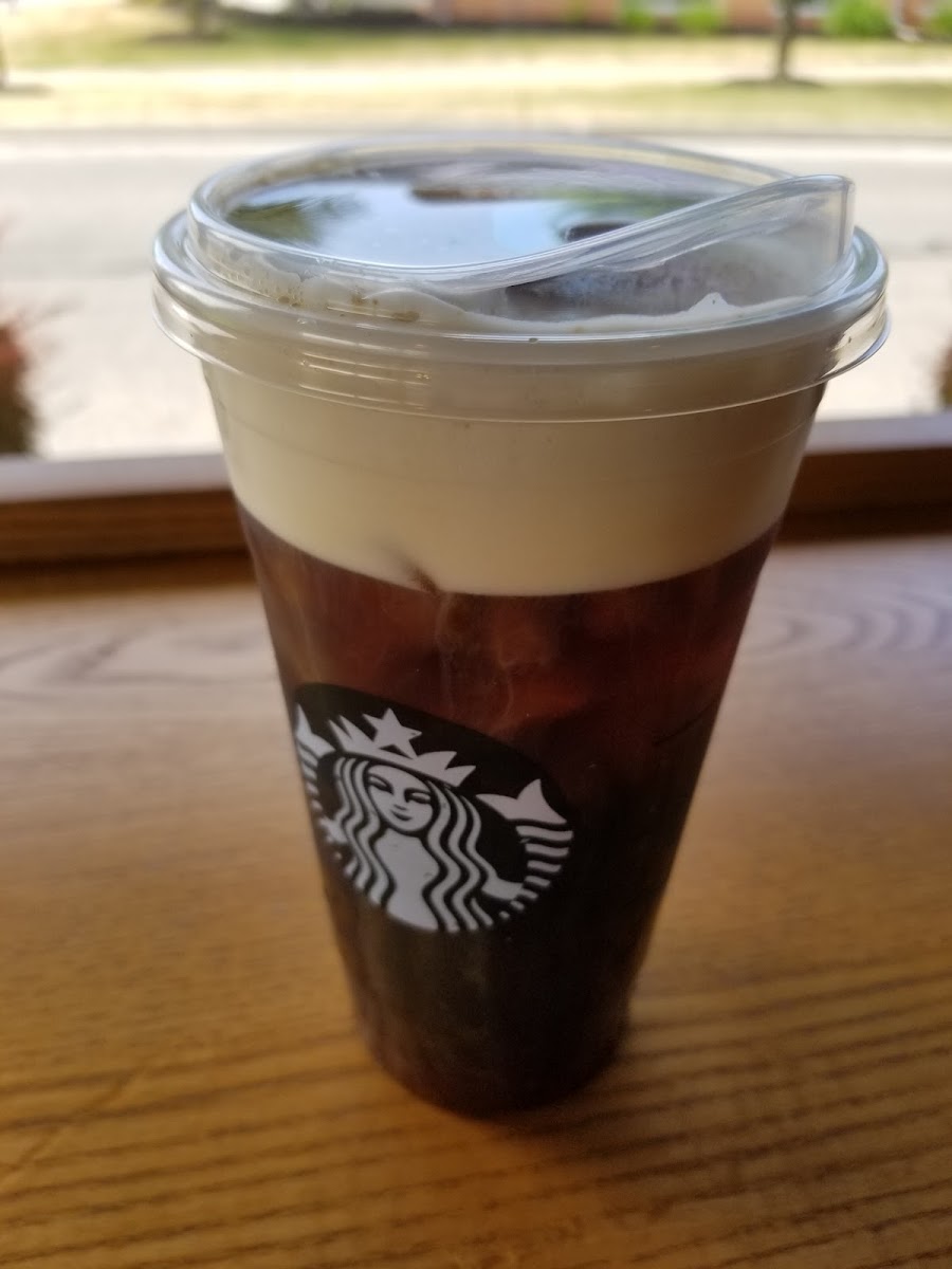 Starbucks Photo 7