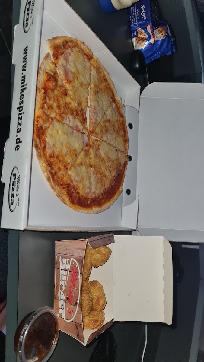 Mike's Pizza Passau Photo 4