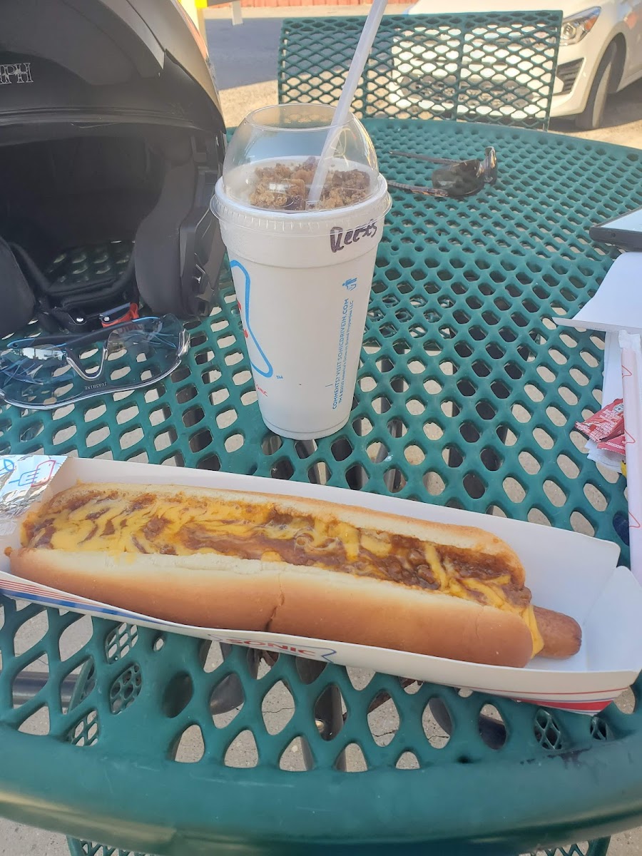 Sonic Drive-In Photo 5