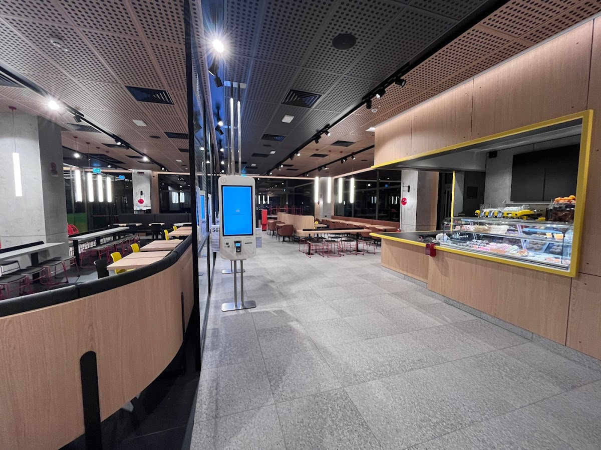 McDonald's Photo 4