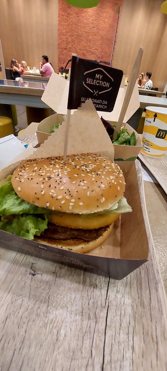 McDonald's Photo 6