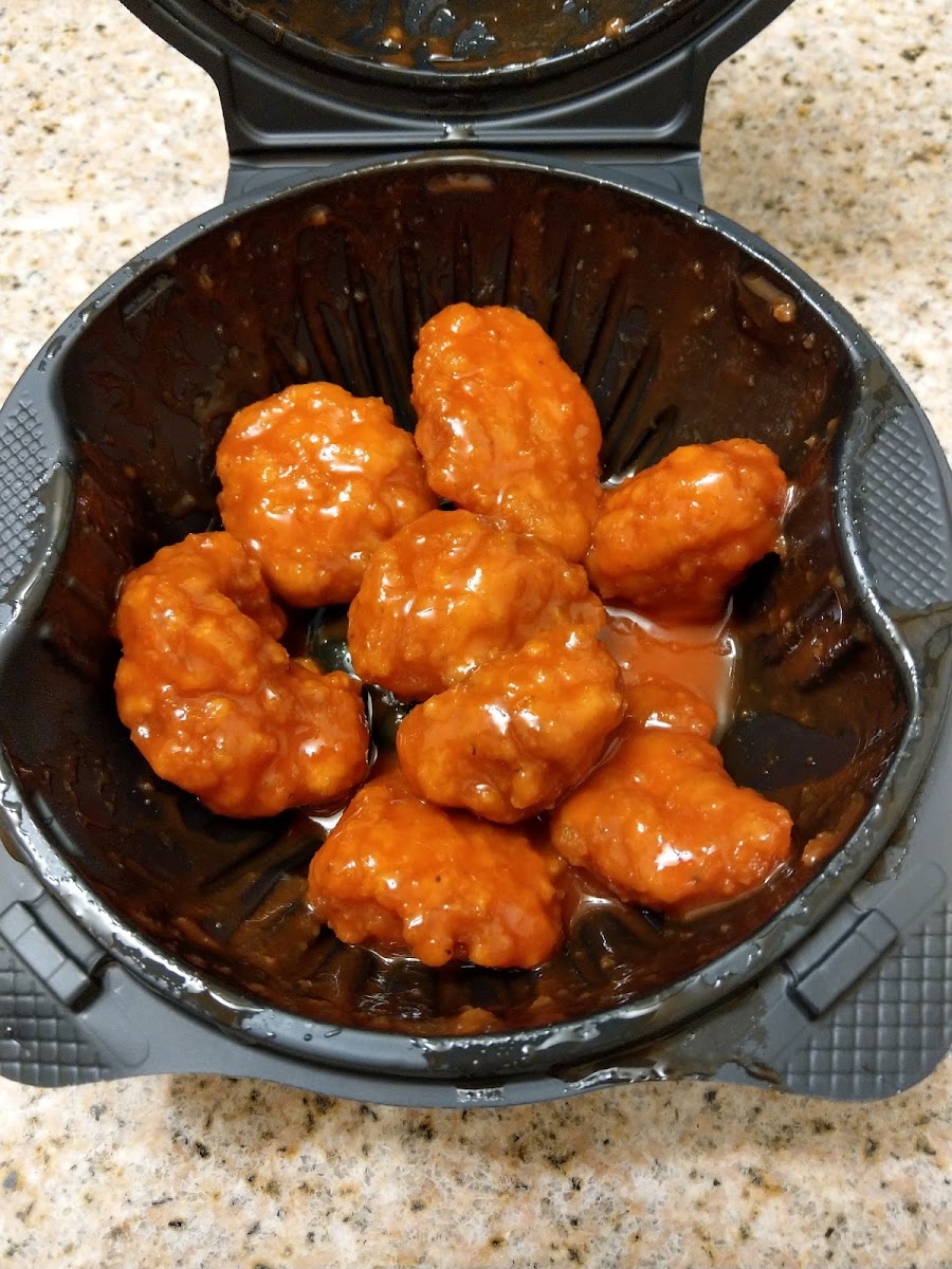 Pizza Hut Photo 5