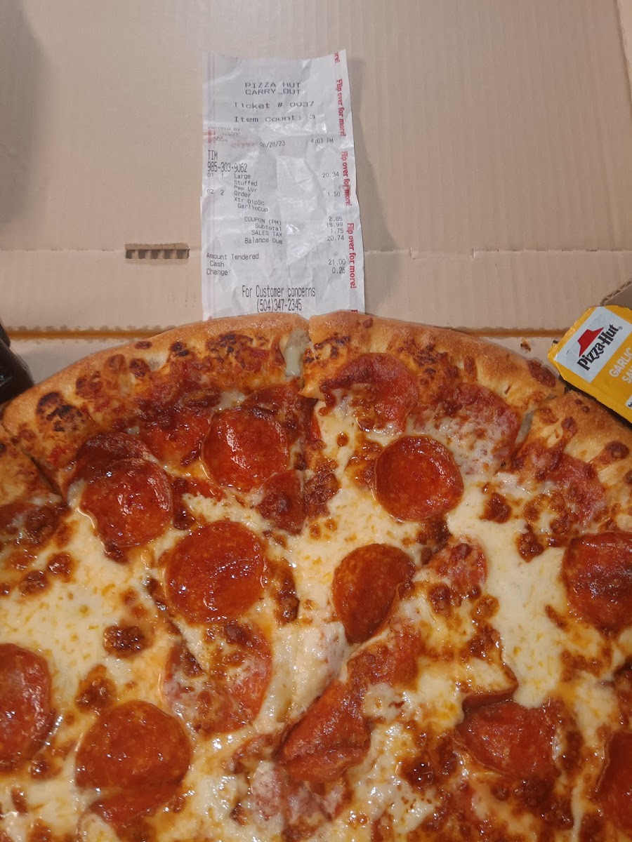 Pizza Hut Photo 6