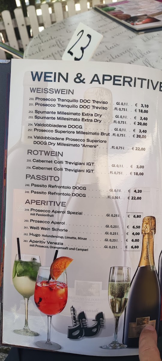 Eiscafé Venezia Photo Menu 5