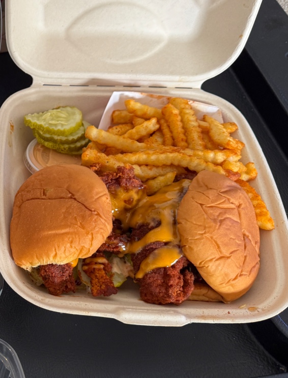 Dave's Hot Chicken Photo 5