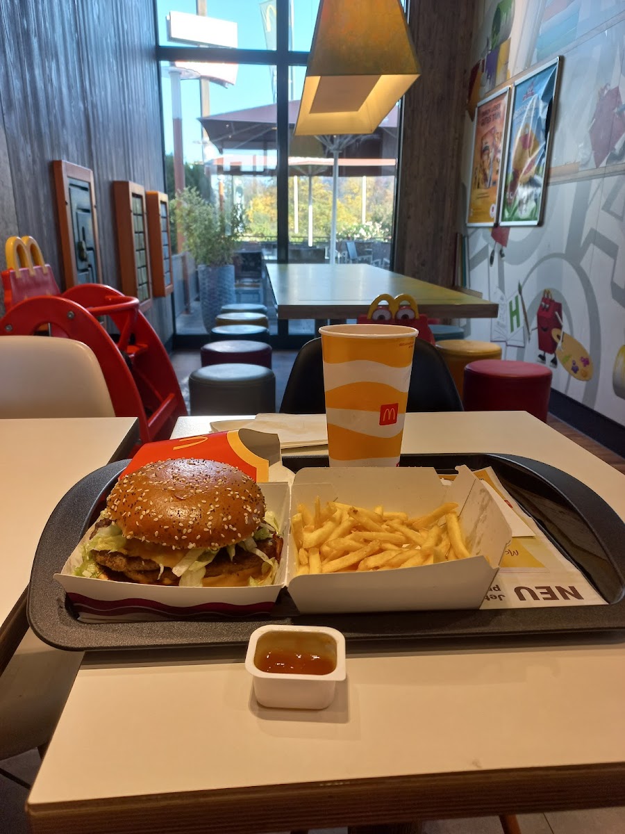 McDonald's Photo 7